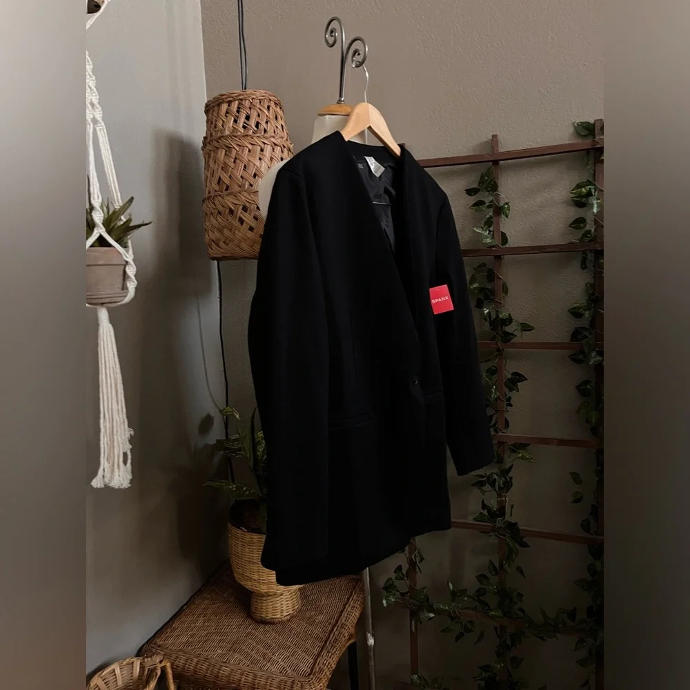 ▪️Spanx The Perfect Collarless Blazer Black Ponte Knit One Button NWT - Picture 8 of 13